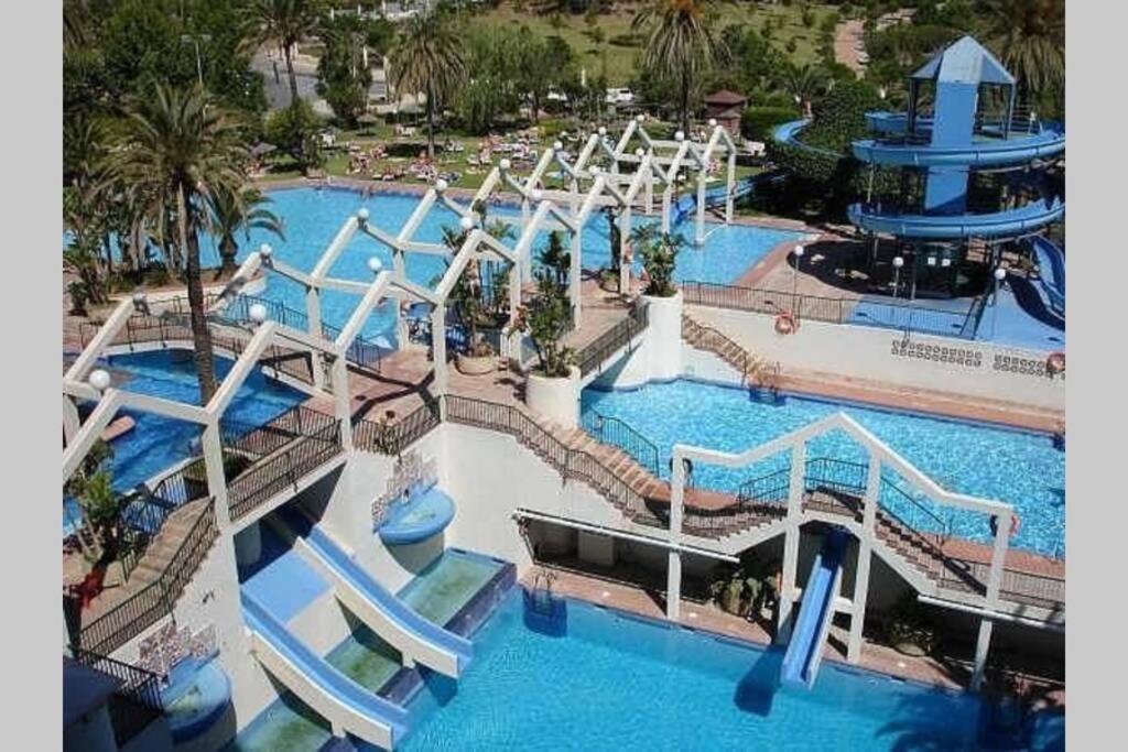 Sol Apartment - C&G Benal Beach Benalmádena Esterno foto