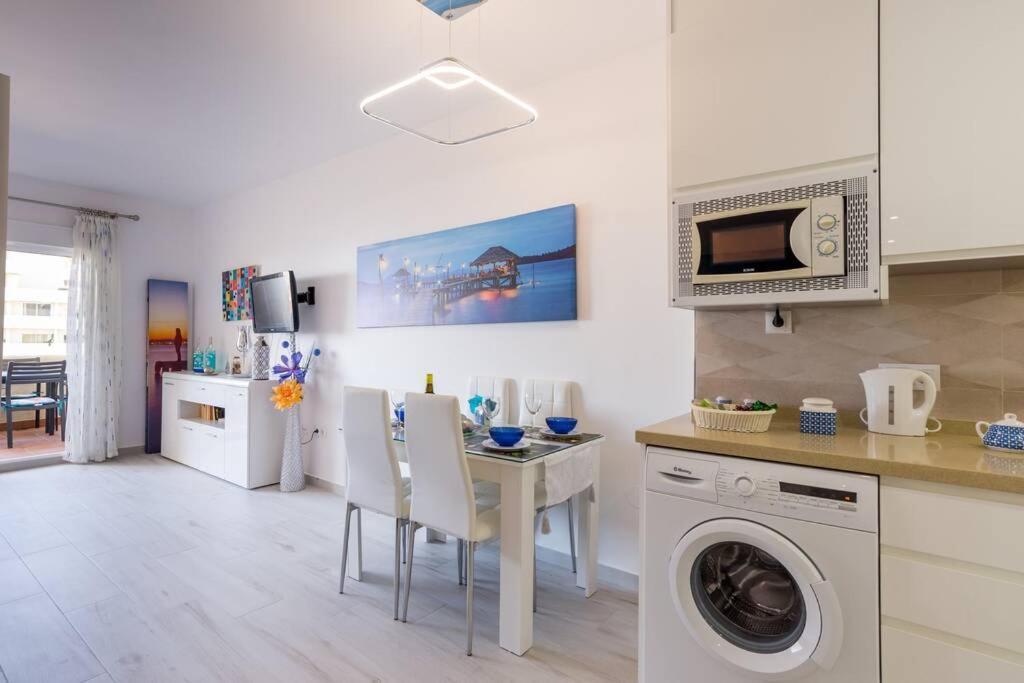 Sol Apartment - C&G Benal Beach Benalmádena Esterno foto