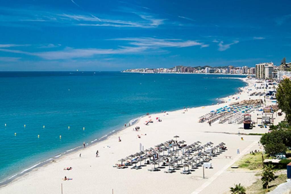 Sol Apartment - C&G Benal Beach Benalmádena Esterno foto